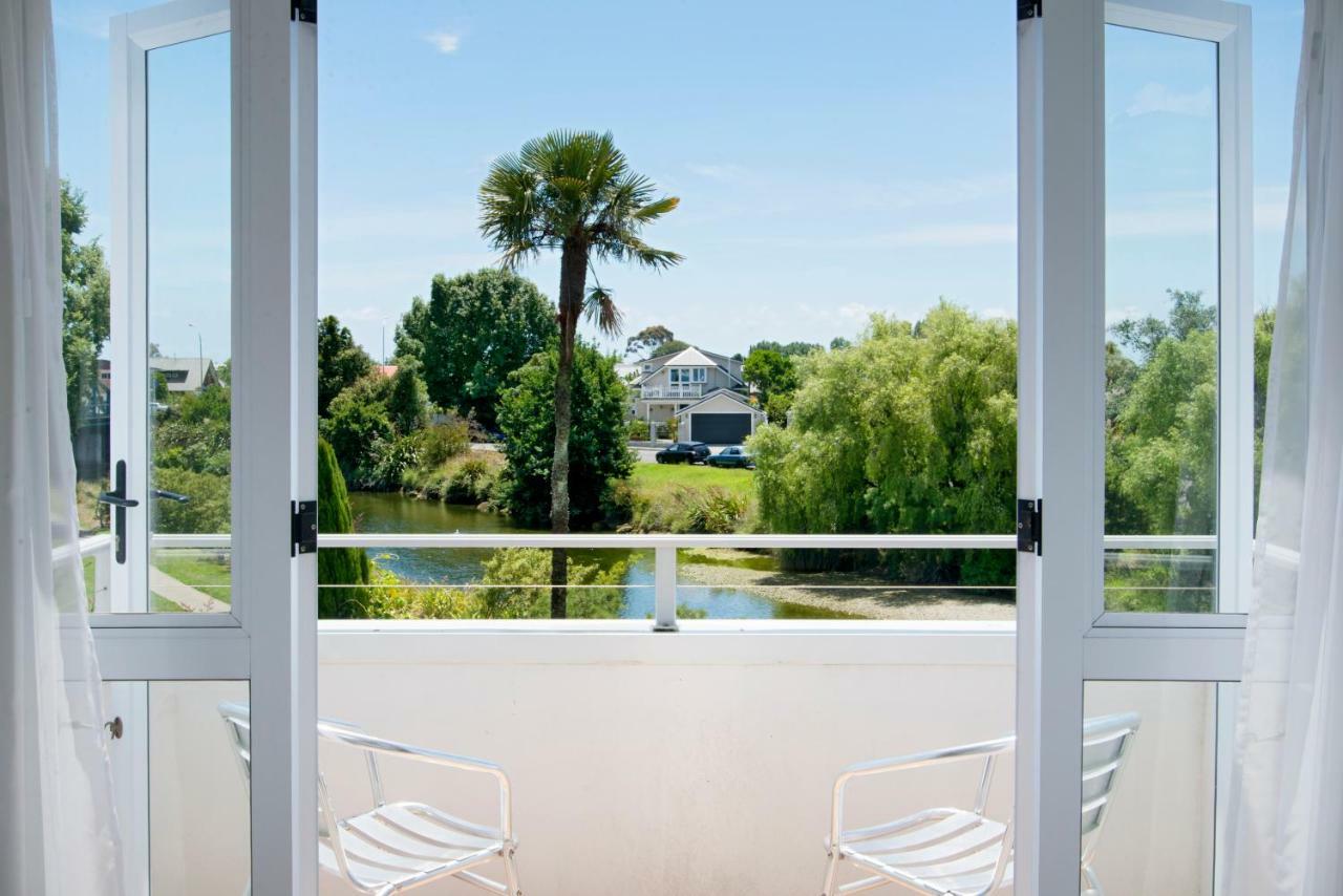Riverside Nelson Extérieur photo